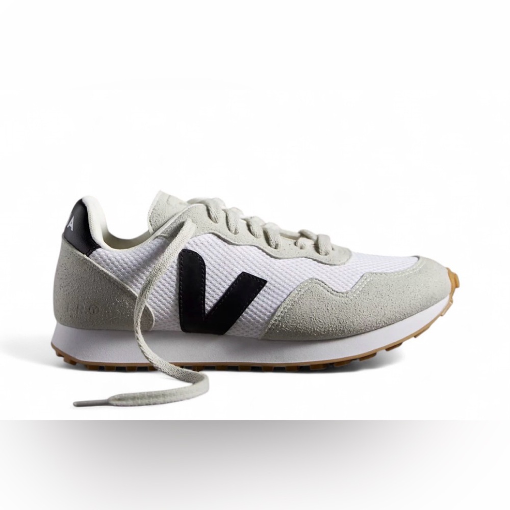 Veja White and Blue Casual Shoes